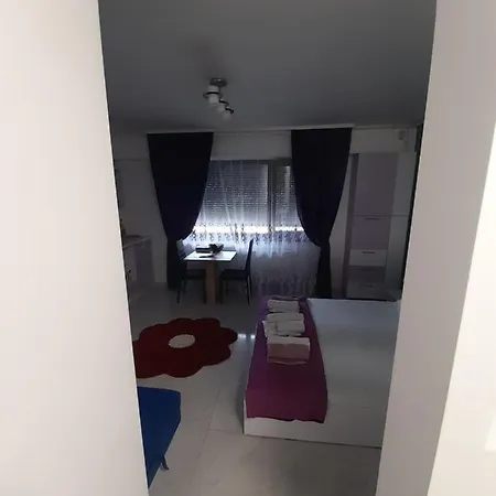 La Luca Apartament *